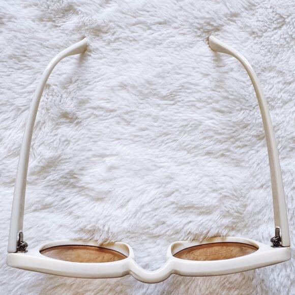 Paige White Round Sunglasses - Picture 5 of 13